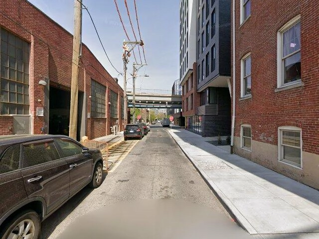 House image located at Pontiac, MI 48340