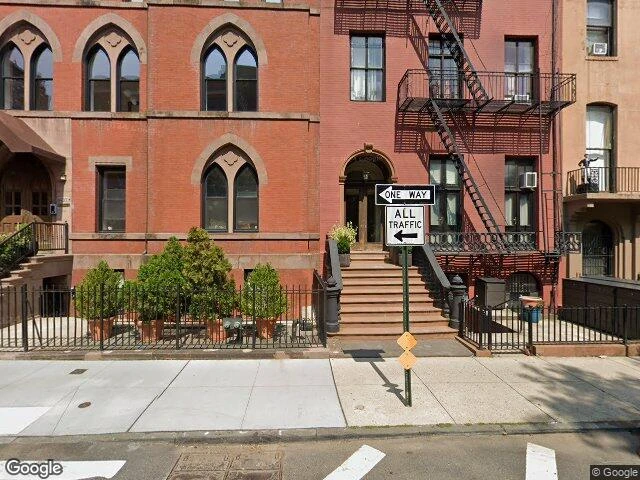 House image located at New York, NY 10003