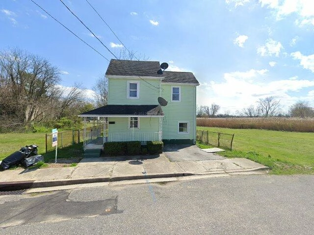 House image located at Salem, NJ 08079