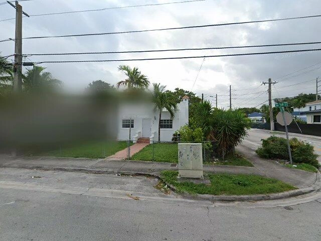 House image located at Miami, FL 33127