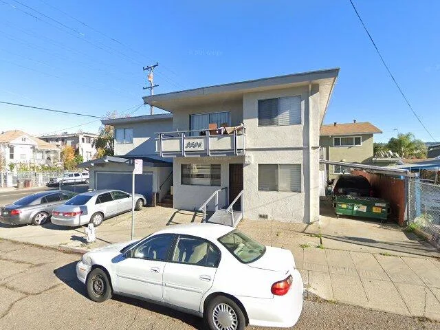 House image located at Oakland, CA 94601