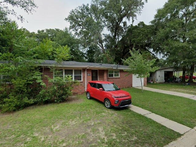 House image located at Milton, FL 32570