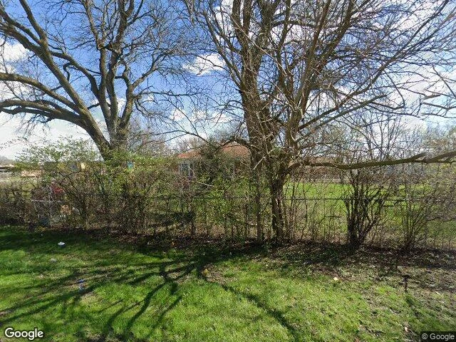 House image located at Aurora, IL 60506