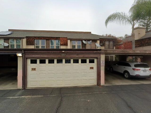 House image located at Tulare, CA 93274