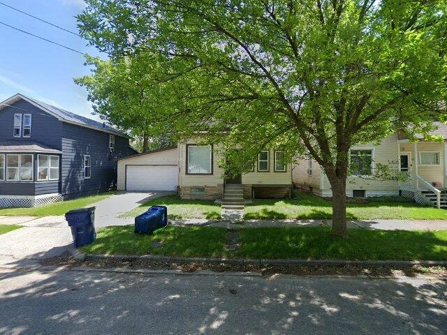 House image located at Bay City, MI 48708