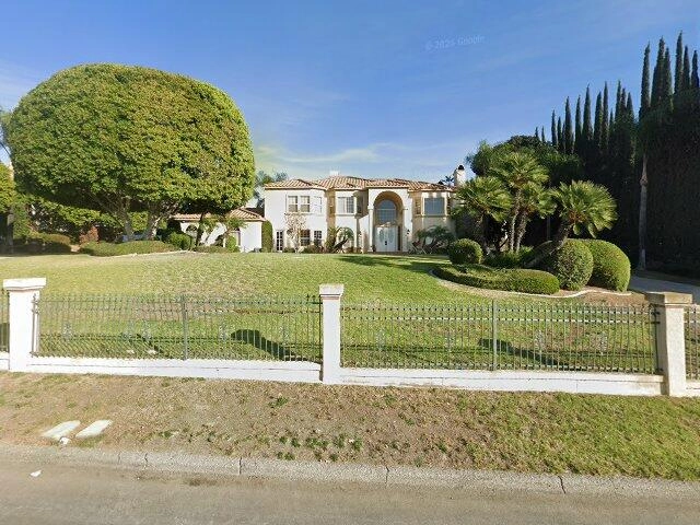 House image located at Riverside, CA 92504