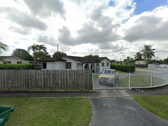 House image located at Miami, FL 33177