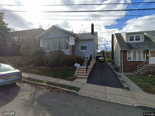 House image located at Ridgefield, NJ 07657