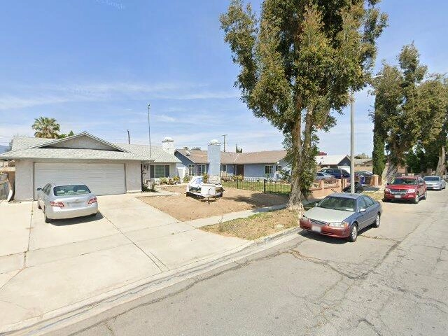 House image located at Fontana, CA 92335