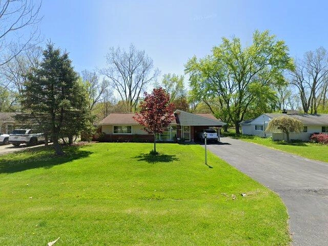 House image located at West Bloomfield, MI 48324