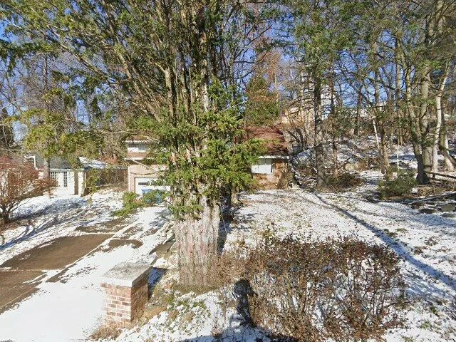 House image located at Verona, PA 15147