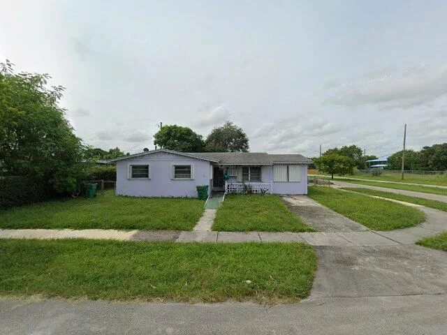 House image located at Miami, FL 33169
