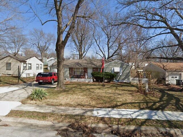 House image located at Independence, MO 64050