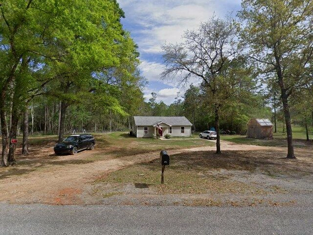 House image located at Holt, FL 32564
