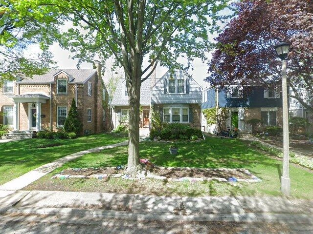 House image located at Skokie, IL 60076