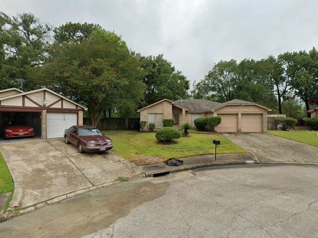 House image located at Houston, TX 77015