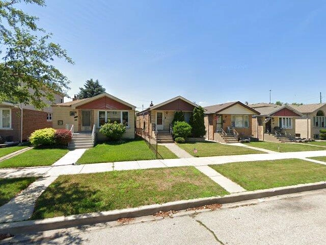 House image located at Chicago, IL 60638
