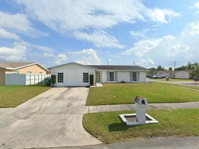 House image located at Miami, FL 33157