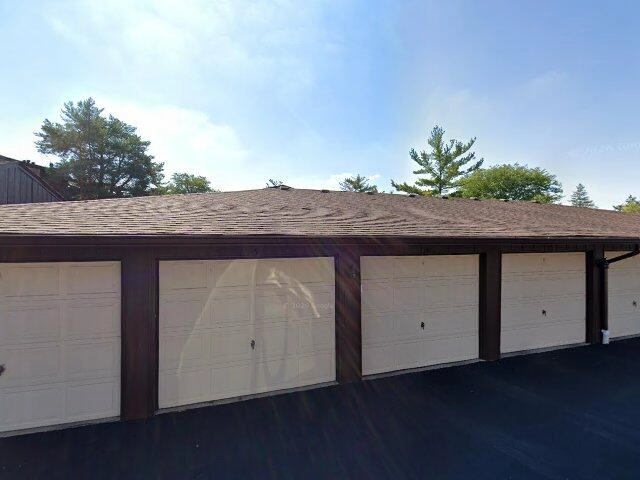 House image located at Westmont, IL 60559