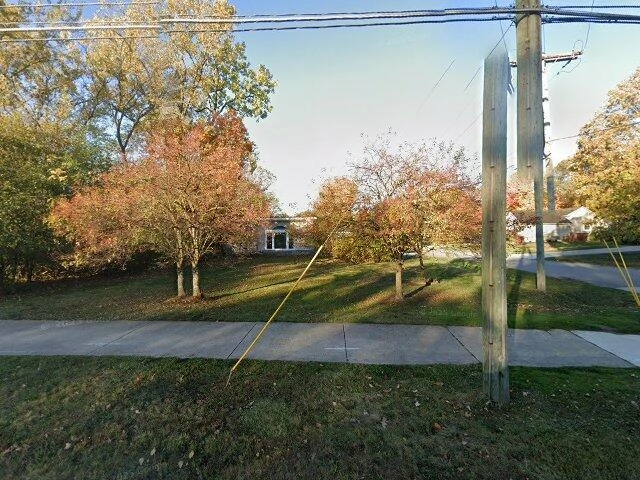 House image located at Farmington, MI 48336