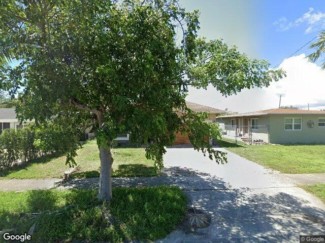 House image located at Dania, FL 33004