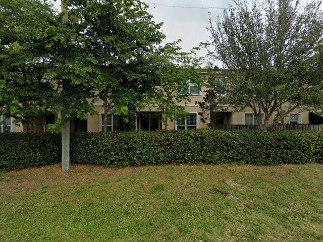 House image located at West Palm Beach, FL 33417