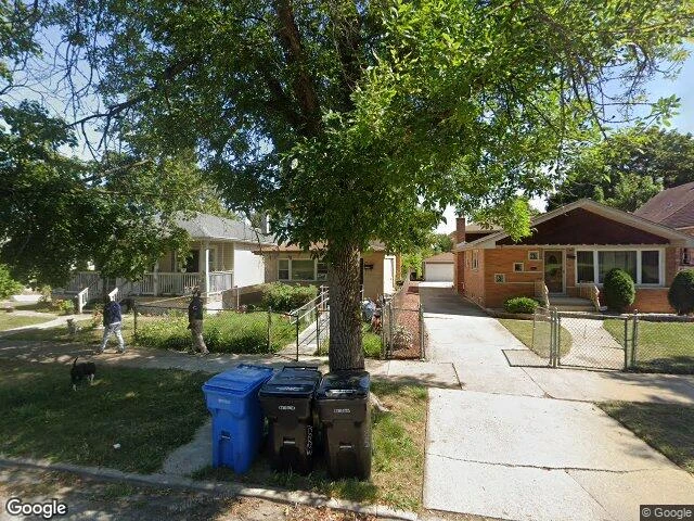 House image located at Chicago, IL 60643