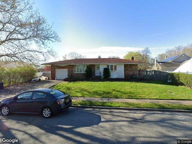House image located at Commack, NY 11725