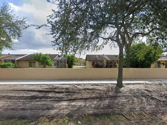 House image located at Hollywood, FL 33025