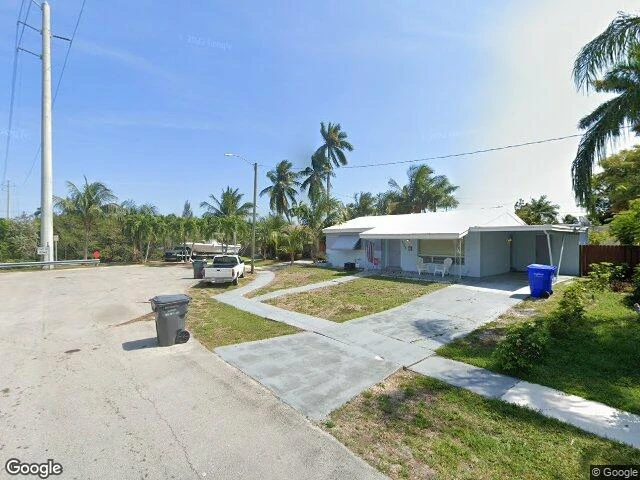 House image located at Hollywood, FL 33021