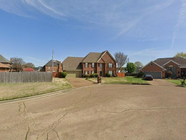 House image located at Memphis, TN 38125