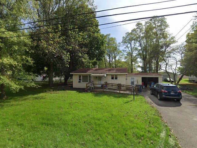 House image located at Albany, IN 47320