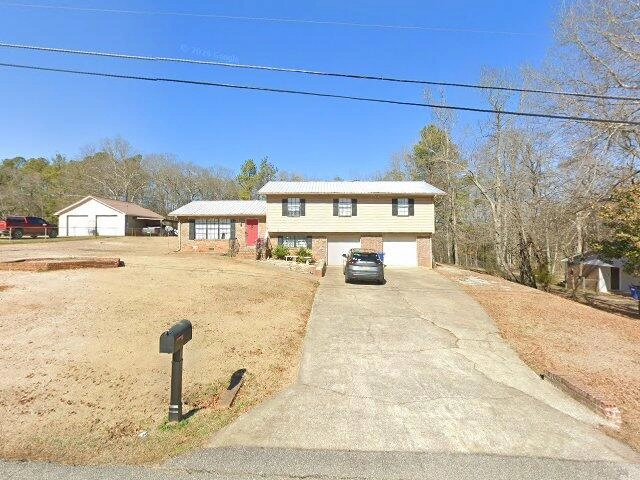 House image located at Anniston, AL 36207