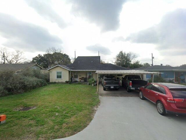 House image located at Los Lunas, NM 87031