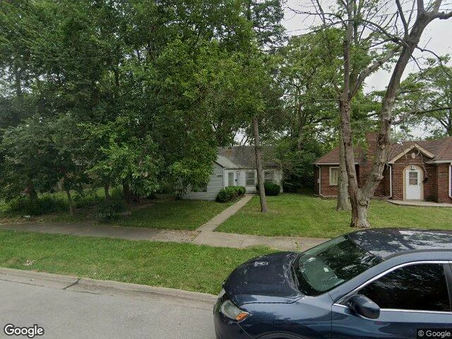 House image located at Dolton, IL 60419