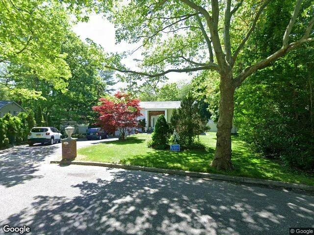 House image located at Commack, NY 11725