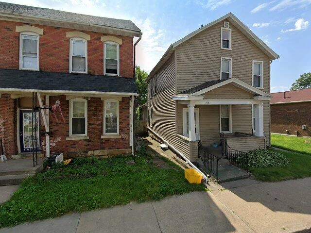 House image located at Dubuque, IA 52001