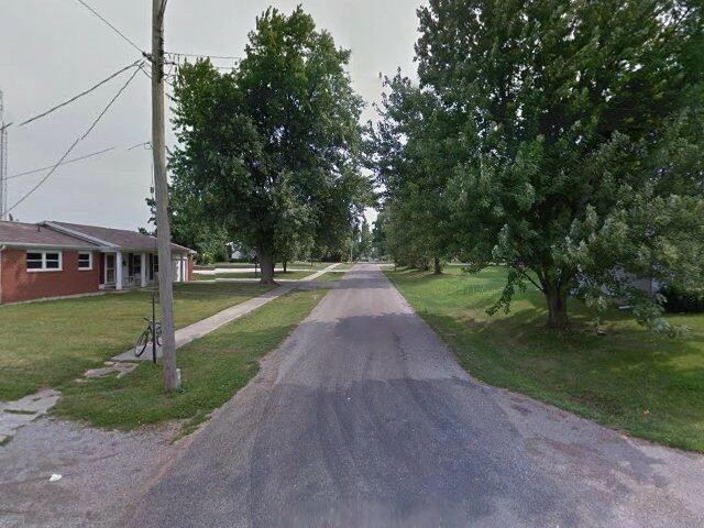 House image located at Waynesville, IL 61778