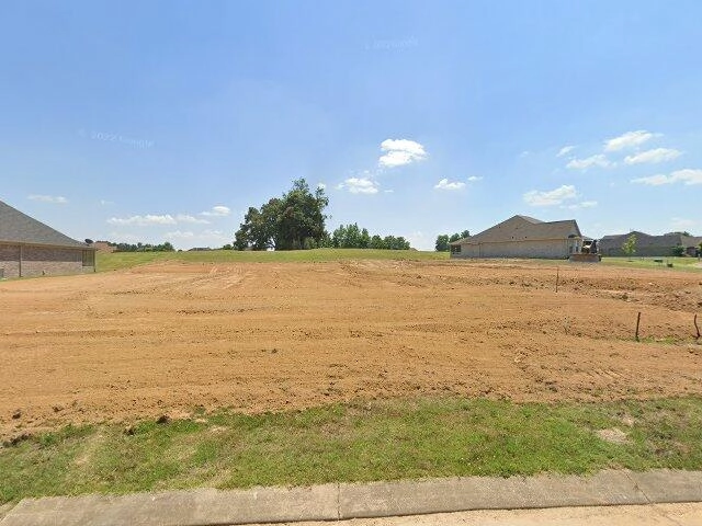 House image located at Oakland, TN 38060