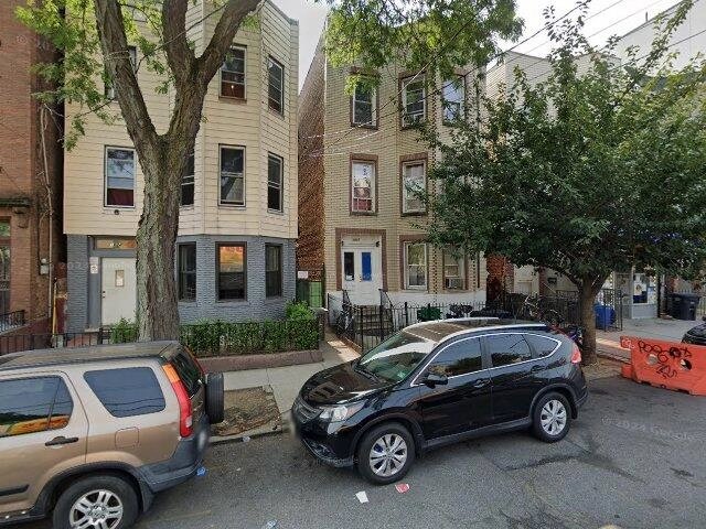 House image located at Bronx, NY 10452