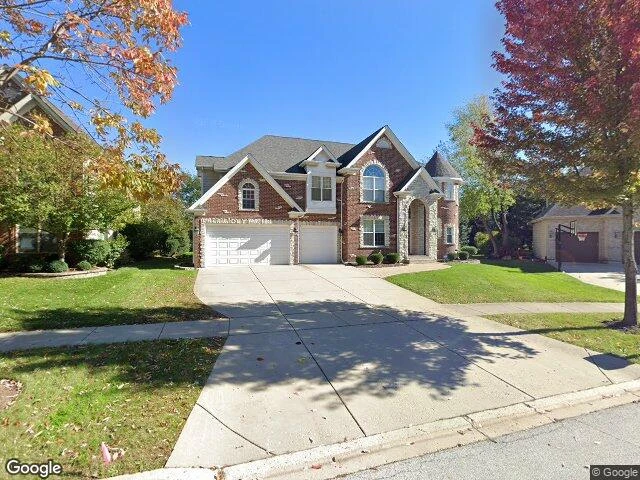 House image located at Saint Charles, IL 60174