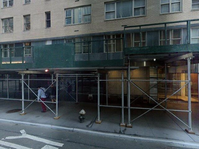 House image located at Bayonne, NJ 07002