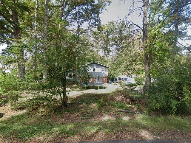 House image located at Triangle, VA 22172