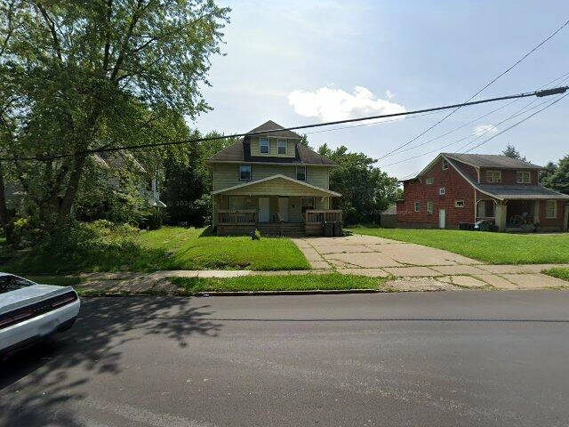 House image located at Canton, OH 44707