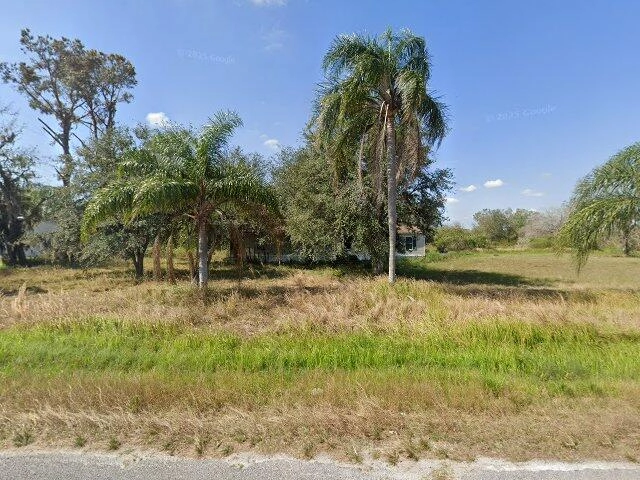 House image located at Wimauma, FL 33598