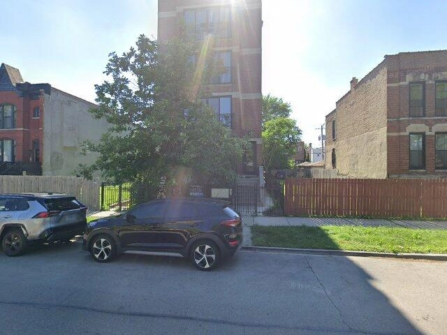 House image located at Chicago, IL 60653