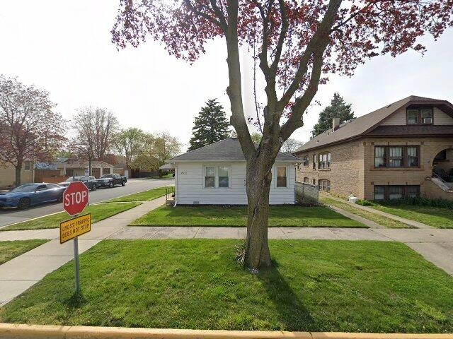 House image located at Berwyn, IL 60402