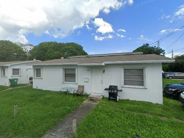 House image located at North Miami Beach, FL 33160