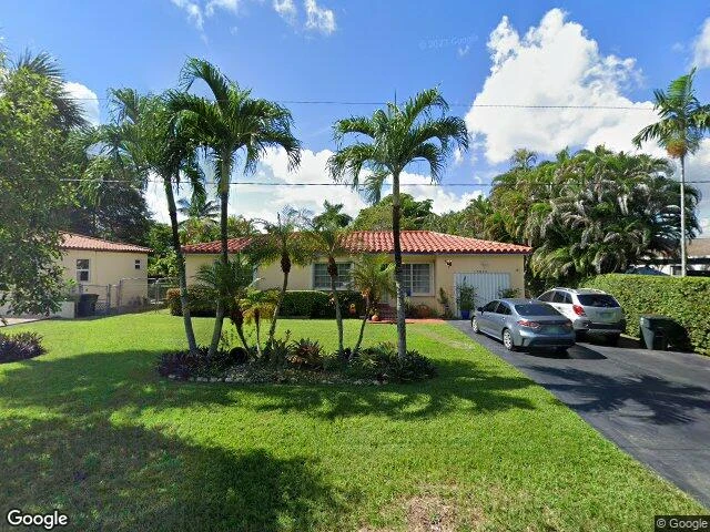 House image located at Miami, FL 33161