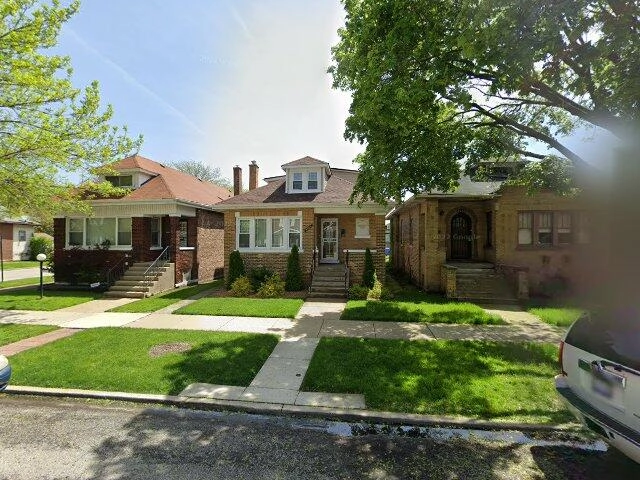 House image located at Chicago, IL 60617